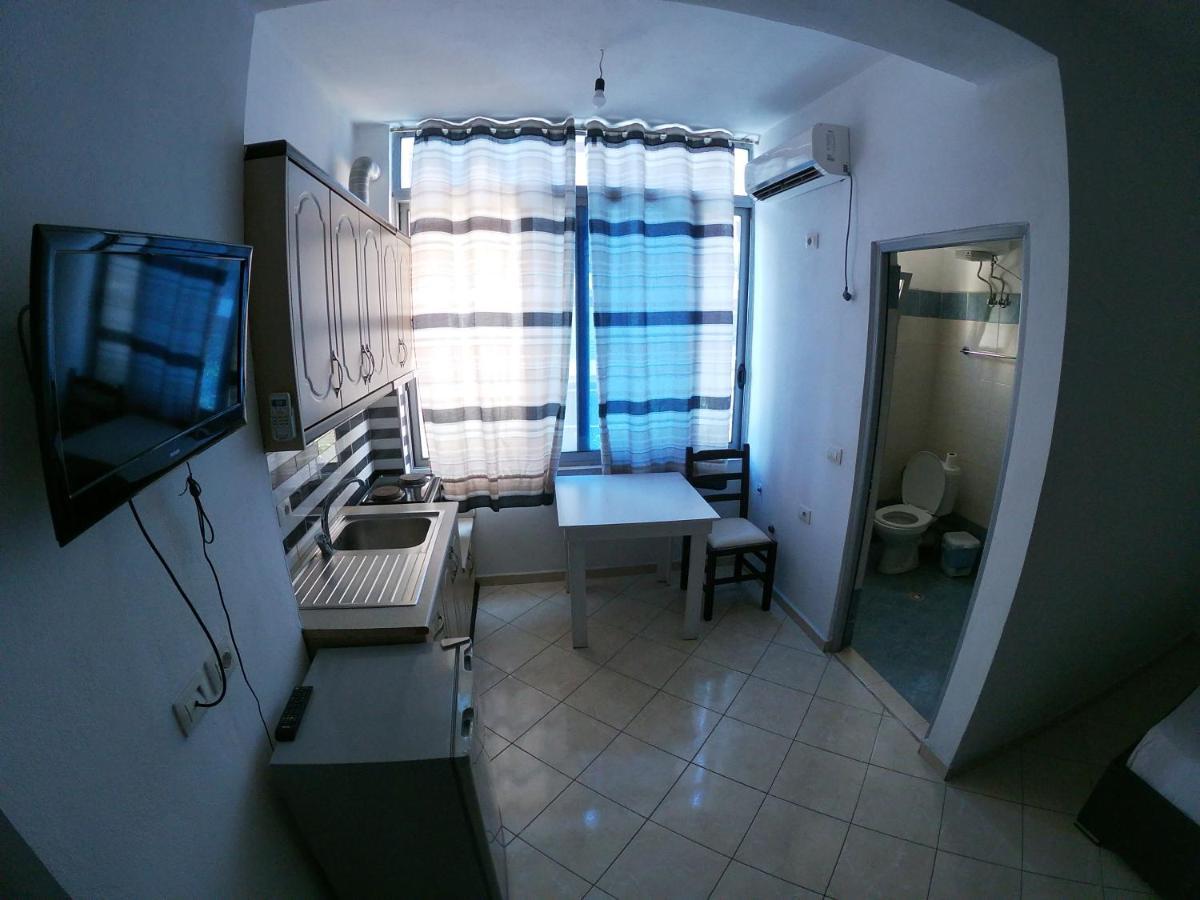 Honey Apartments Near Promenade Sarandë Exteriér fotografie