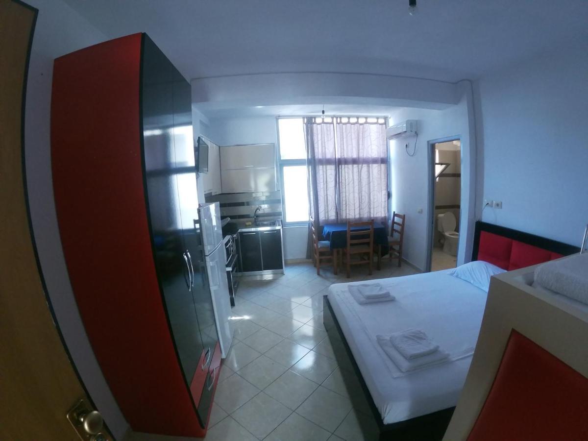 Honey Apartments Near Promenade Sarandë Exteriér fotografie