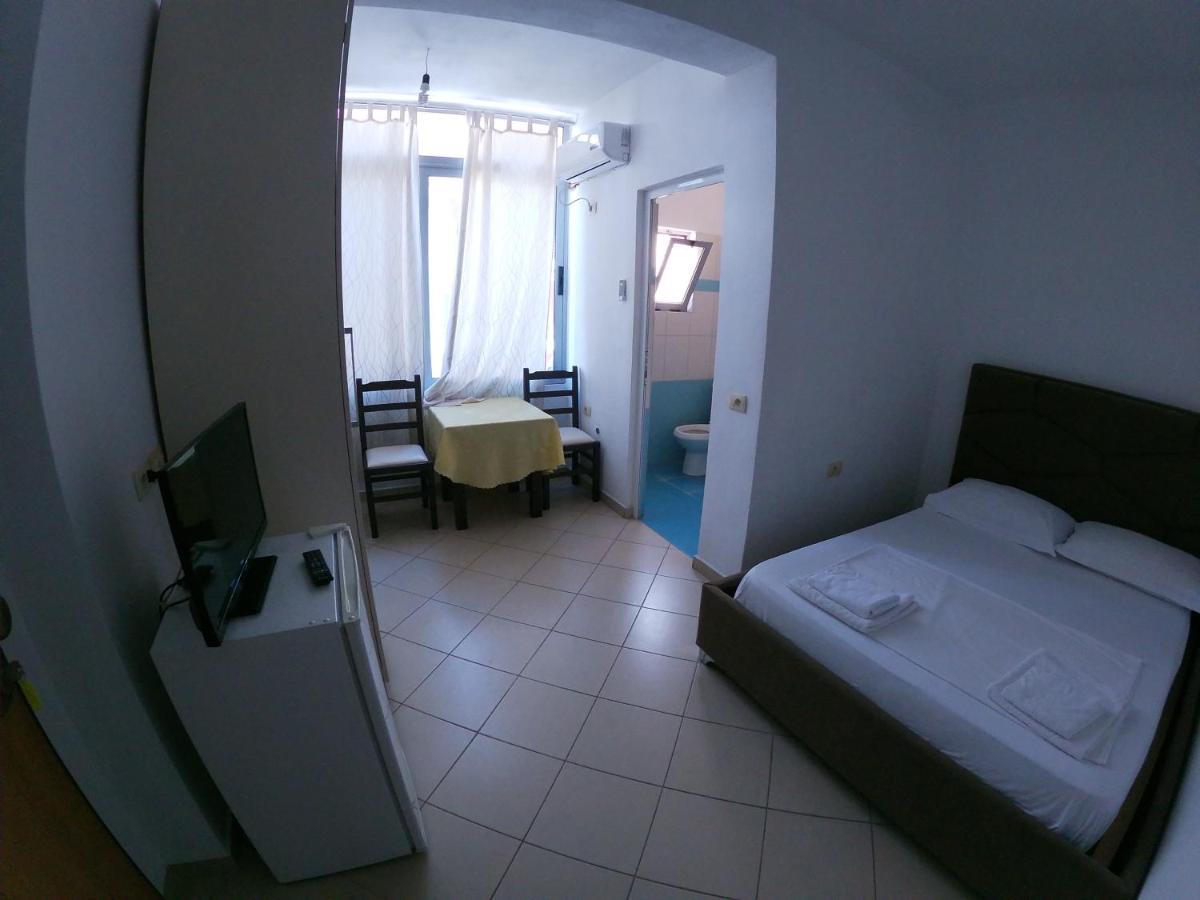 Honey Apartments Near Promenade Sarandë Exteriér fotografie